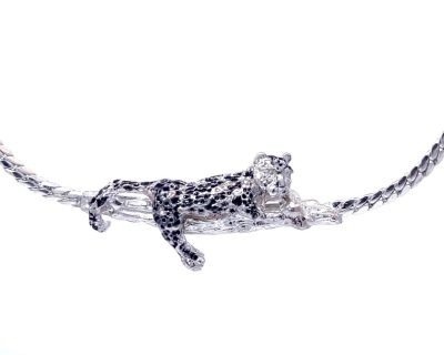 Silver Laying Leopard Collier (Only available in Namibia)  agc0159